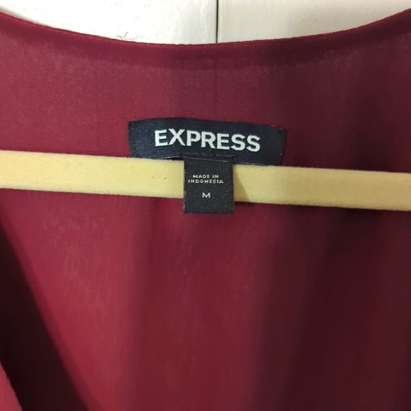 Express, M, Maroon Blouse - Picture 4 of 6